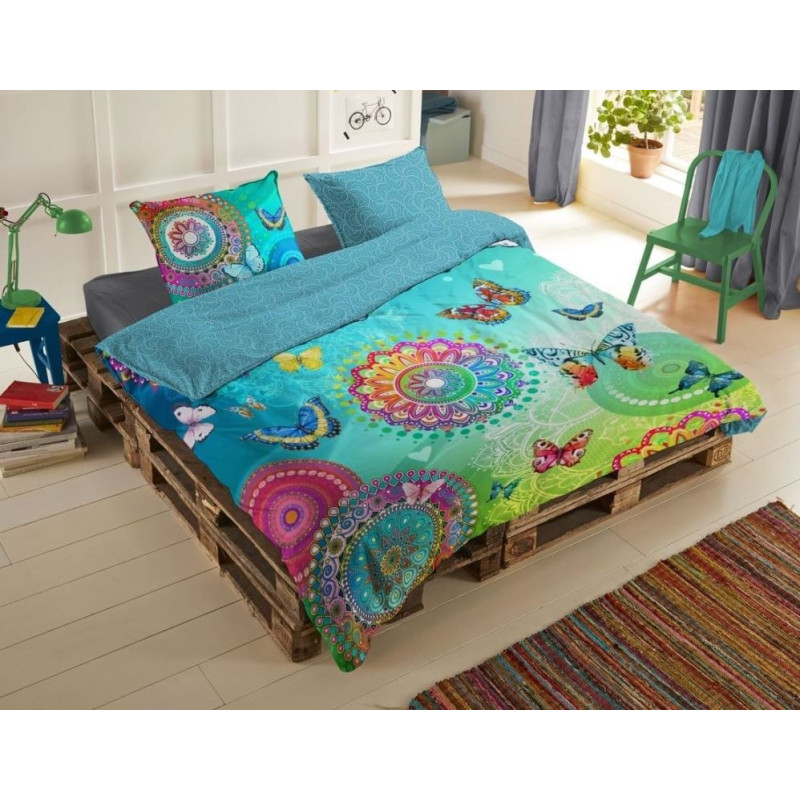 Bomuldssatin sengetøj New Prada med mandala, plantemotiver og sommerfugle  fra MyTrendyHome.dk