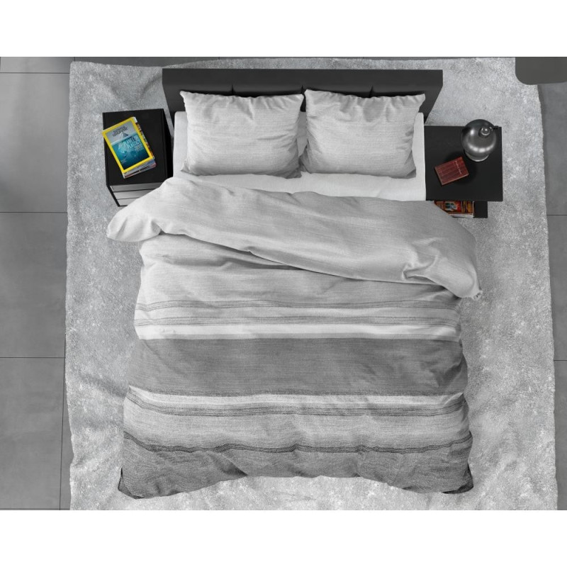 Flonel sengesæt Stone Stripe Grey med stribet mønster fra MyTrendyHome.dk