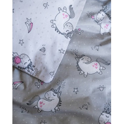 Dobbeltsidet sengetøj med sengerand Unicorn Grey - MyTrendyHome.dk