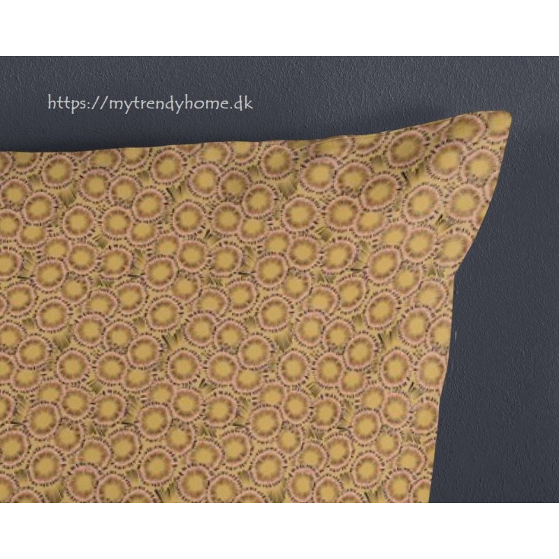 Bomuldssatin sengetøj Zenta med mandala ornament fra MytrendyHome.dk