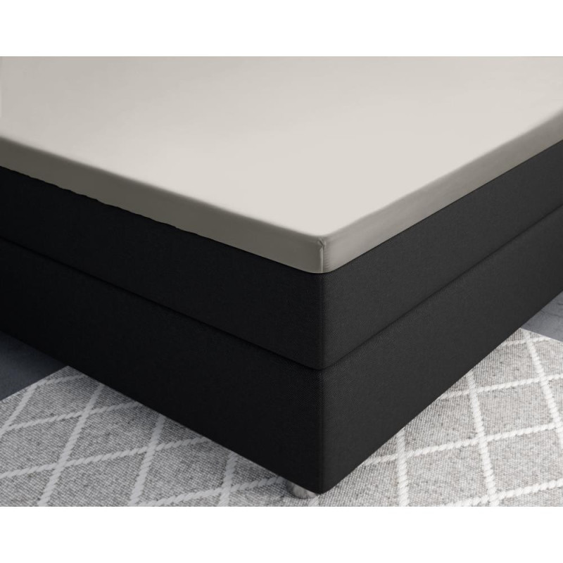 Satin Split Faconlagen Cream i ren Bomuld fra MytrendyHome.dk