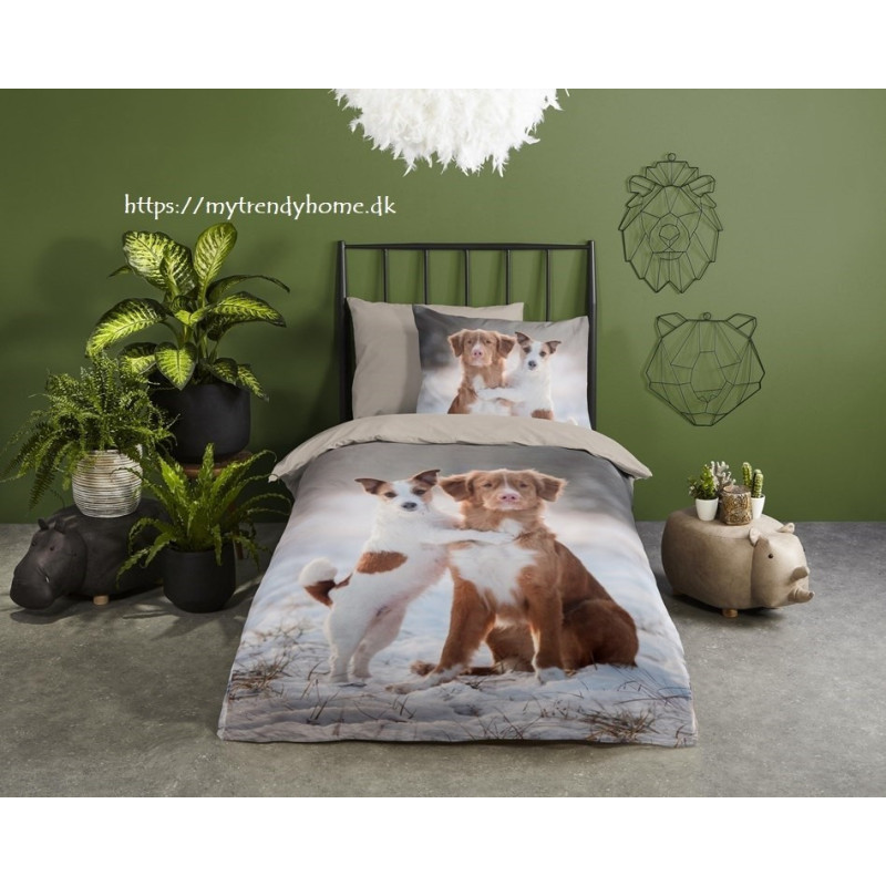 Børnesengetøj Hugs med små søde hunde fra MyTrendyHome.dk