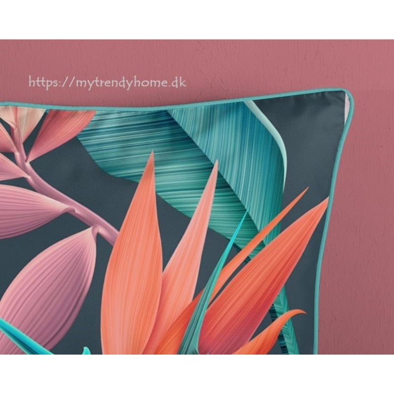Bomuldssatin sengetøj Chloe med eksotiske blomster - MyTrendyHome.dk