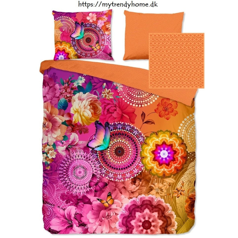 Bomuldssatin sengetøj Ziva med mandala ornament fra MytrendyHome.dk