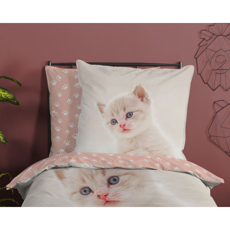 Sengesæt Catty med lille hvid killing fra MyTrendyhome.dk
