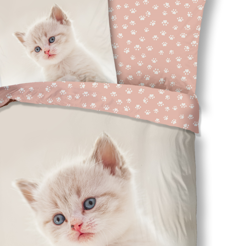 Sengesæt Catty med lille hvid killing fra MyTrendyhome.dk