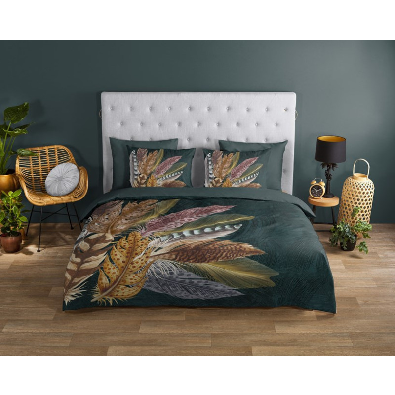 Sengesæt Soft Feather Dark Green med fjer i ren bomuld fra MyTrendyHome.dk
