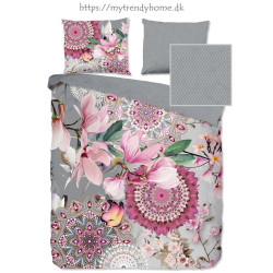 Flonel sengesæt Inaya med mandala og magnolie fra MyTrendyHome.dk
