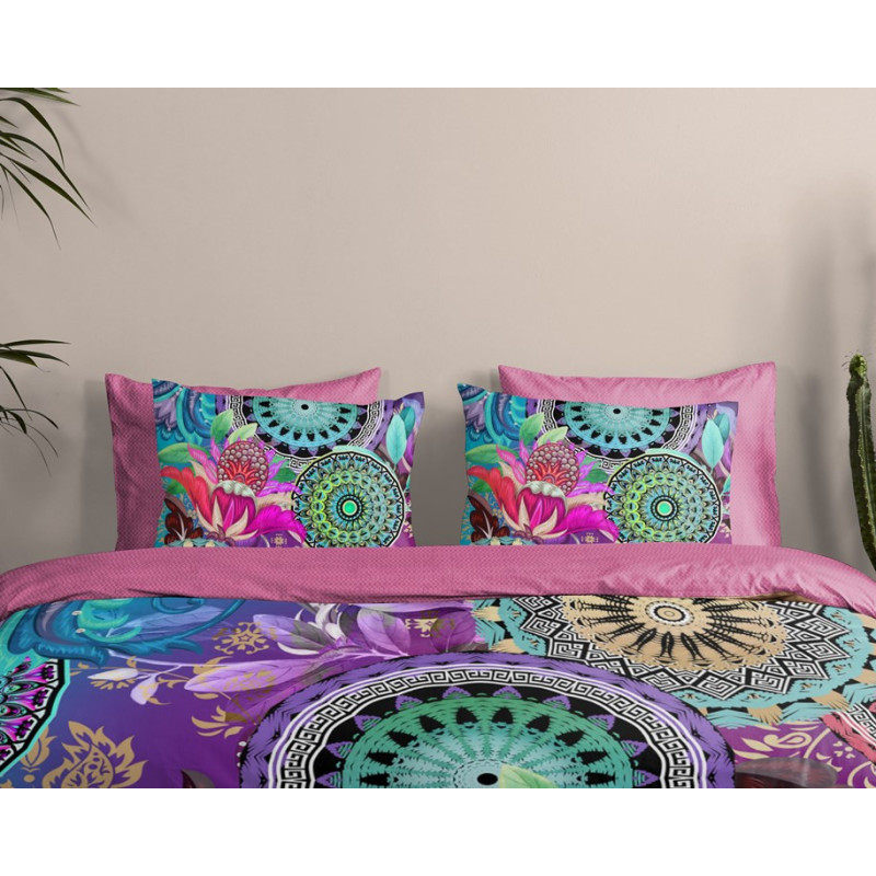 Bomuldssatin sengetøj Axelle med mandala ornament fra MytrendyHome.dk