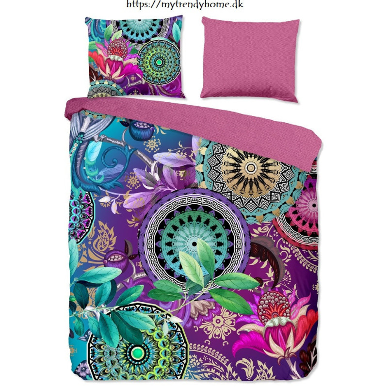 Bomuldssatin sengetøj Axelle med mandala ornament fra MytrendyHome.dk