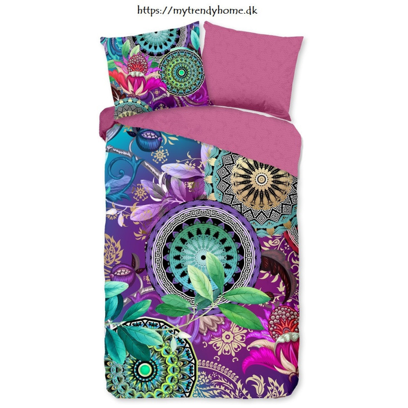 Bomuldssatin sengetøj Axelle med mandala ornament fra MytrendyHome.dk