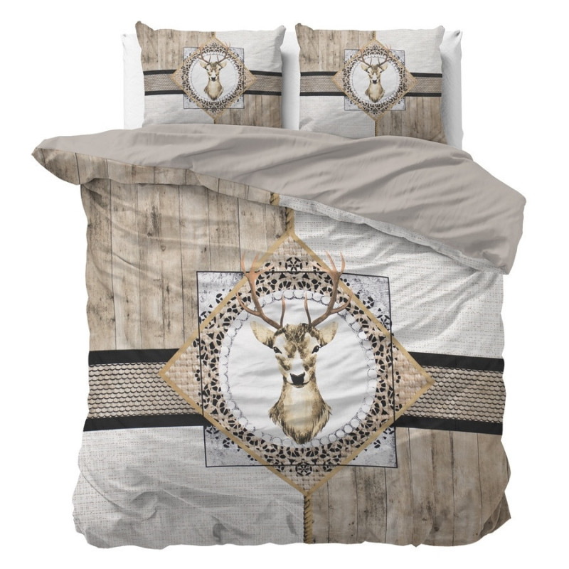 Sengesæt Wood Deer Taupe med hjorte i 100% bomuld fra MyTrendyHome.dk
