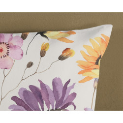Sengesæt Kate i 100% bomuld med havens blomster fra MyTrendyHome.dk