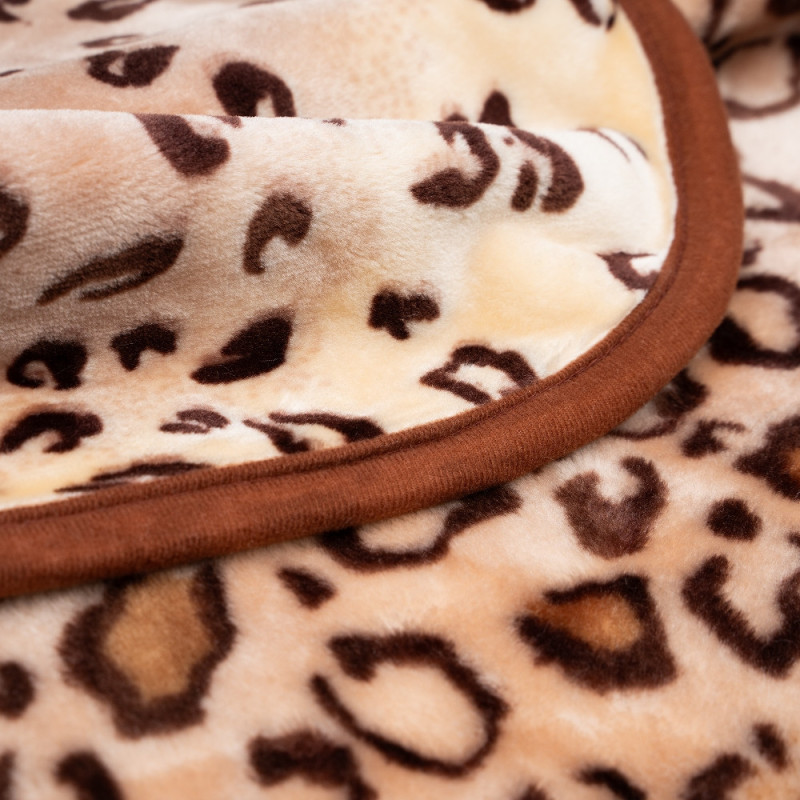 Fløjlsblødt og lækkert Fleece Blanket Panther fra MyTrendyHome.dk