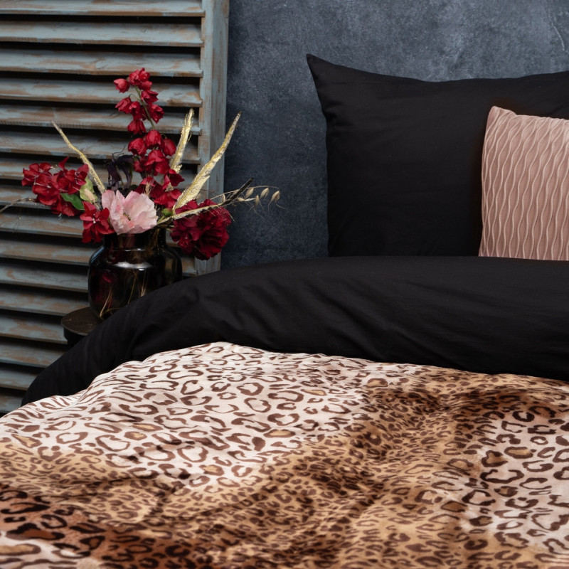 Fløjlsblødt og lækkert Fleece Blanket Panther fra MyTrendyHome.dk
