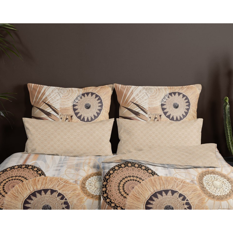 Bomuldssatin sengetøj Raeni med mandala og leopard ornament fra MytrendyHome.dk