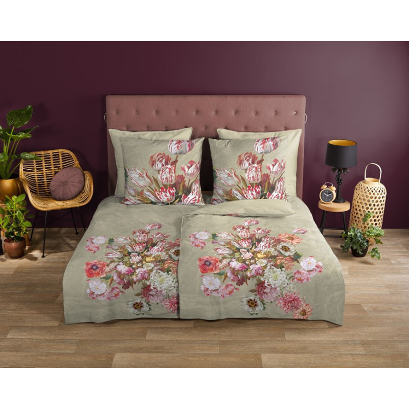 Sengesæt Miranda med haveblomster og tulipaner fra MyTrendyHome.dk