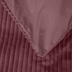 Sengetøj Rib Teddy Støvet Rosa med fløjs struktur af imiteret pels fra MyTrendyHome.dk