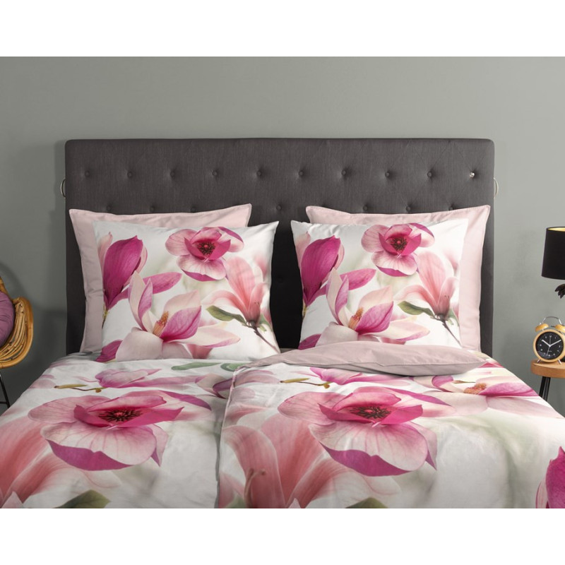 Sengesæt Magnolia Hvid i 100% bomuld med blomster fra MyTrendyHome.dk