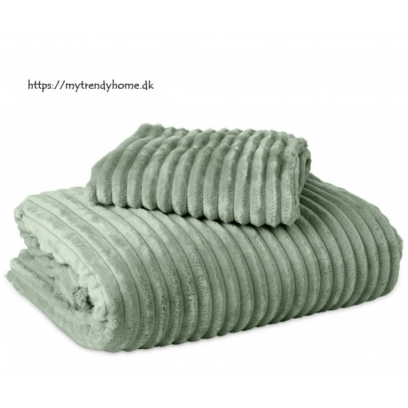 Sengetøj Rib Teddy Grøn med fløjs struktur af imiteret pels fra MyTrendyHome.dk