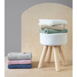 Strikket tæppeblanket til børn i bomuld bamboo fra MytrendyHome