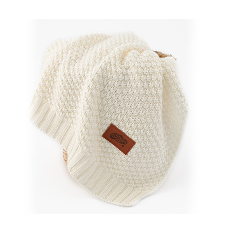 Strikket tæppe/blanket til børn i bomuld/ bamboo fra MytrendyHome.dk