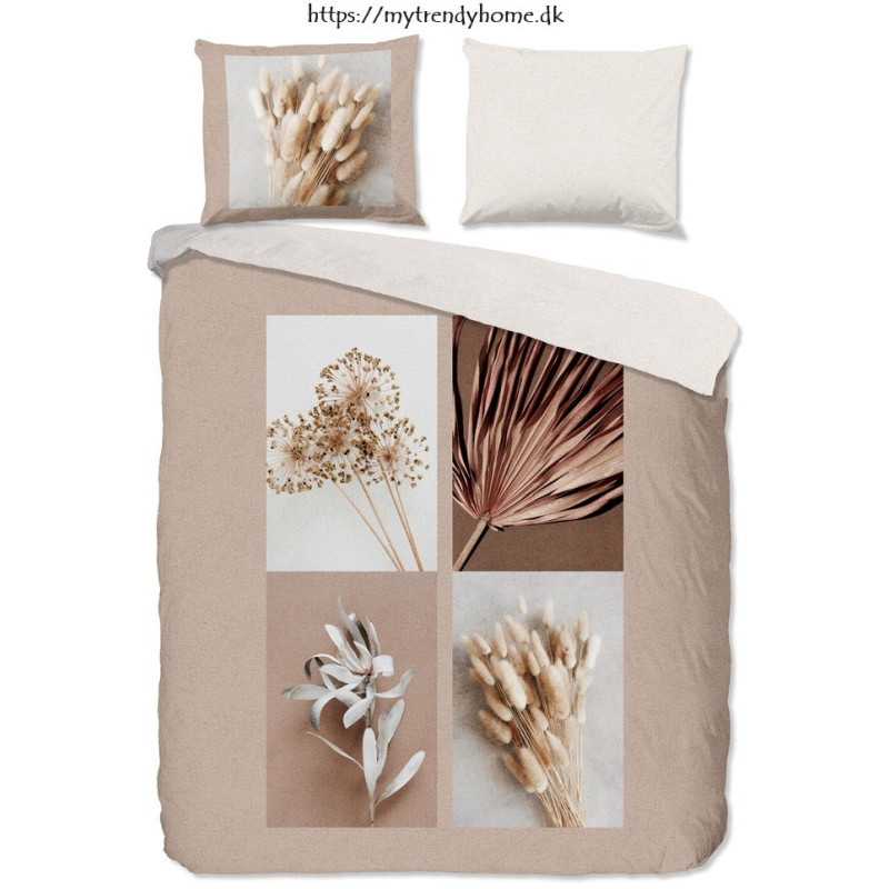Sengesæt Kami i 100% bomuld med tørrede blomster fra MyTrendyHome.dk
