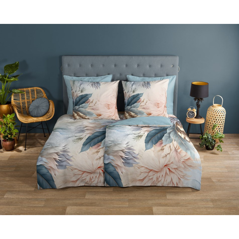 Bomuld Sengesæt Diore blue med multifarver fjer fra MytrendyHome.dk