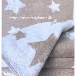 Bomuldshåndklæde Stella med vintage stjerner mønster fra MyTrendyHome