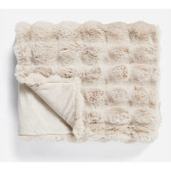 Pom kaninpels plaid Sand 150 x 200 cm fra MyTrendyHome.dk