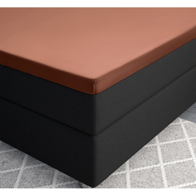 Satin Split Faconlagen Brun i ren Bomuld fra MytrendyHome.dk