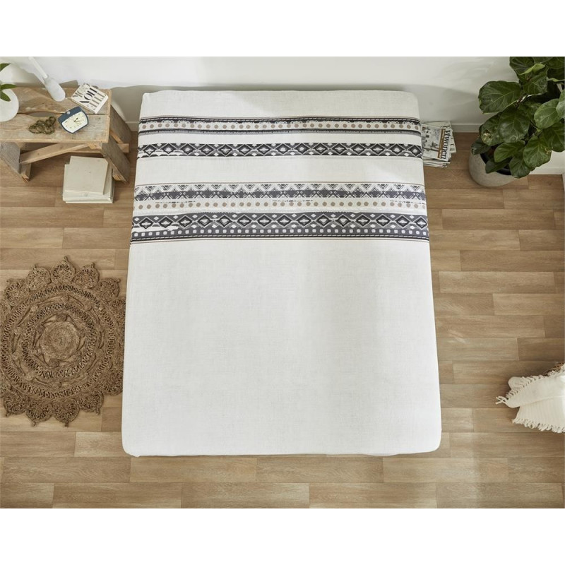 Faconlagen Scandinavian Hvid med nordisk mønster fra MyTrendyHome.dk
