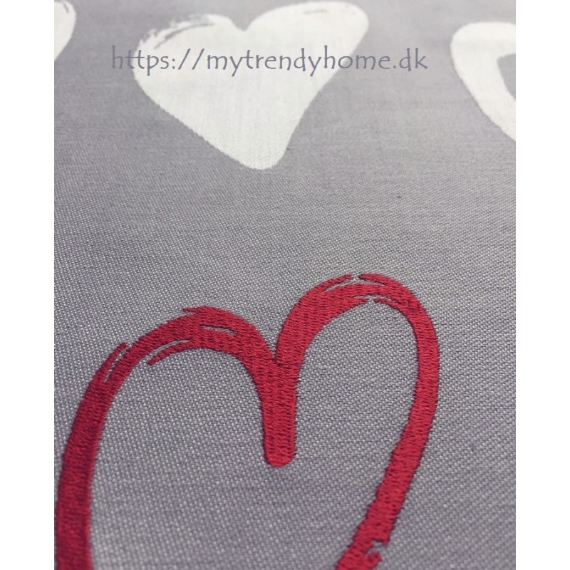 Bomulds jacquard viskestykker LOVE med broderi fra MyTrendyHome.dk